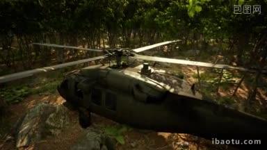军用直升机在森林深处